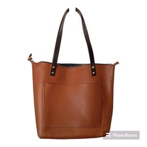 Portland Leather medium zip tote in Honey. Excellent used condition